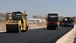 Büyükşehir, hızla yapılaşan Karaköprü'de ulaşımı güçlendiriyor 