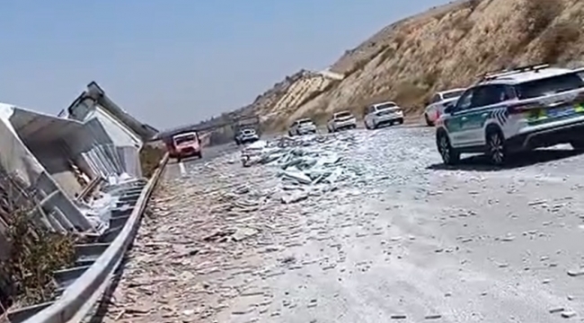 Gaziantep–Şanlıurfa Karayolunda Feci Kaza: 8 Yaşındaki Çocuk Hayatını Kaybetti