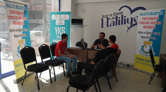 Haliliye Belediyesi, Tercih Danışmanlık Merkezi İle Gençlerin Yanında