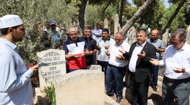 İHA Muhabiri Muhammed Abdulkadir Esen, Şanlıurfa'da Mezarı Başında Anıldı