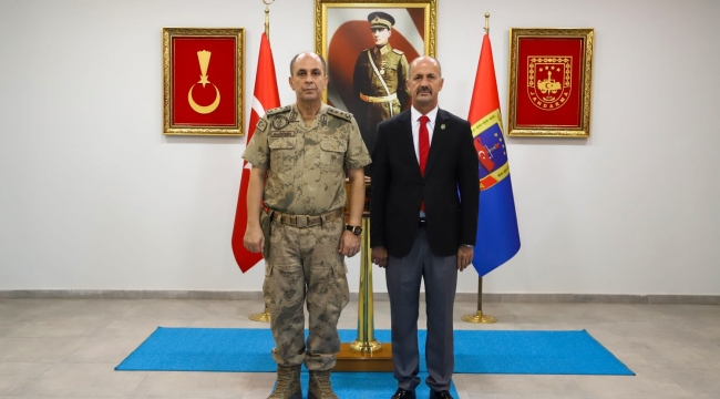 Komutan Aldemir'e Şehit ve Gazi Derneğinden Hayırlı Olsun Ziyareti