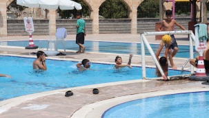 Şanlıurfa Büyükşehir Havuzlarında Su Topu Etkinliği
