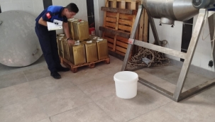 Şanlıurfa'da 300 Kilogram Sade Yağa El Konuldu, Ürünler İmha Edildi