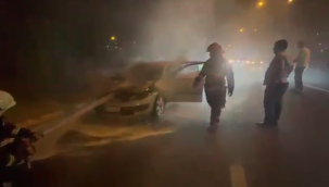 Şanlıurfa'da araç alev alev yandı