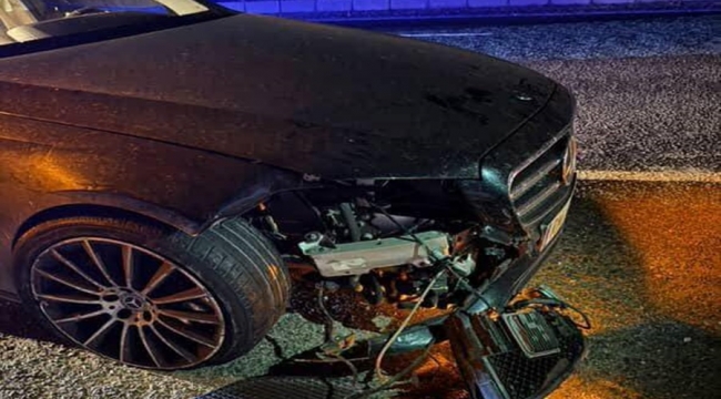 Şanlıurfa'da Traktör İle Otomobil Çarpıştı, 4 Yaralı