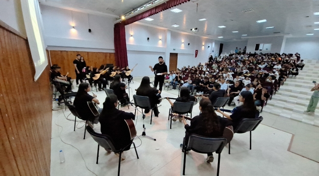 Şanlıurfalı öğrenciler Filistinli çocukları unutmadı 