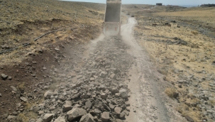 Siverek'te 6 Kilometrelik Yol Betonla Yenilenecek 