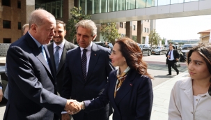 Başkan Erdoğan Duyurdu: CHP'den İstifa Eden Özlem Vural Gürzel AK Parti'ye Katıldı