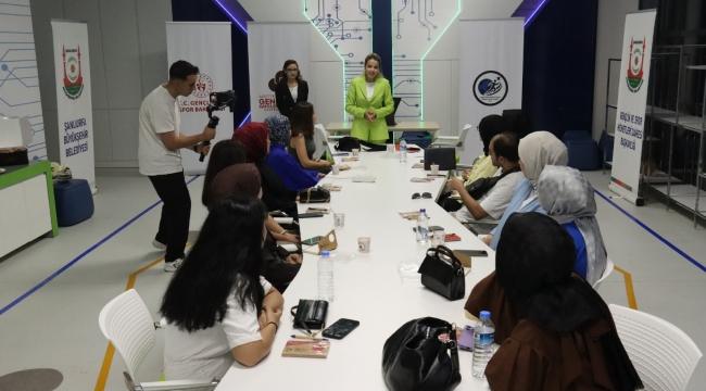 Büyükşehir Belediyesi, Afetten Etkilenen Gençlerin Güçlendirilmesi Programına Ev Sahipliği Yapıyor