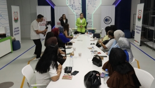 Büyükşehir Belediyesi, Afetten Etkilenen Gençlerin Güçlendirilmesi Programına Ev Sahipliği Yapıyor