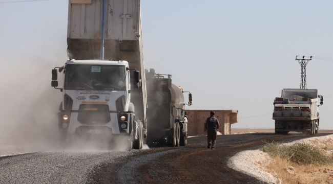 Büyükşehir, Harran'da Yol Konforunu Artırıyor