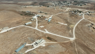 Haliliye'de Kırsalda Hizmet Devam Ediyor: Topraklı Mahallesi'nde Yol Çalışmaları