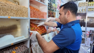 Haliliye'de Sağlıksız Gıdalara Geçit Yok: 98 Kilo Kuruyemiş Ve 1.984 Ürüne El Konuldu