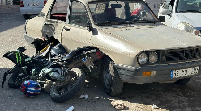 Harran'da Otomobil ile motosiklet çarpıştı: 1 yaralı