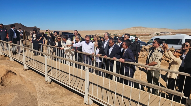 Prenses Akiko Mikasa Karahan Tepe'de incelemelerde bulundu