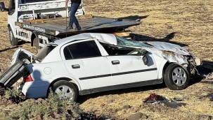 Şanlıurfa'da otomobil takla attı, 2 yaralı 