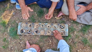 Suruç'ta Binlerce Yıllık Gelenek Yaşatılıyor: Mangala Oyunu Hâlâ Gözde