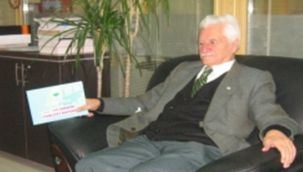 Urfa'nın Kültür Mimarı, Özlem Kitabevi'nin Kurucusu Naci İpek Vefat Etti