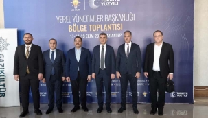 Başkan Canpolat, Yerel Yönetimler Toplantısına Katıldı
