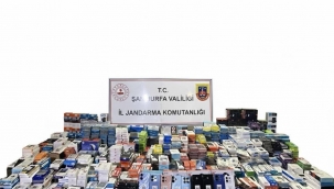 Birecik'te Kaçak Cep Telefonu ve Aksesuarlarına Baskın