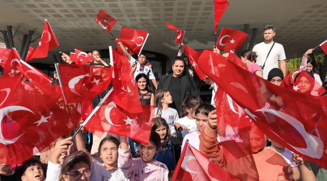 Cumhuriyet Bayramı Coşkusu Çocuk Oyun Dünyasında Yaşandı