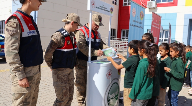 Harran'da Eğitim Çalışması: Öğrencilere Trafik ve Şiddetle Mücadele Anlatıld