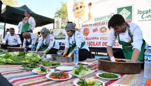 Osmaniye'de Yer Fıstığıyla Dönüşen Çiğ Köfte: Şanlıurfa'nın Lezzet Sihri!