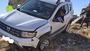 Şanlıurfa'da Maddi Hasarlı Trafik Kazası