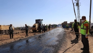 Viranşehir'de kırsalında asfalt çalışmaları devam ediyor 