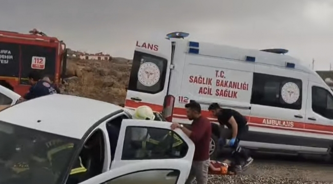 Viranşehir-Diyarbakır Yolunda Kaza: 3 Kişi Yaralandı