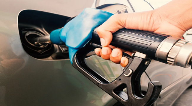 Araç Sahiplerini Üzen Haber: Motorine 1,84 TL Zam Geldi