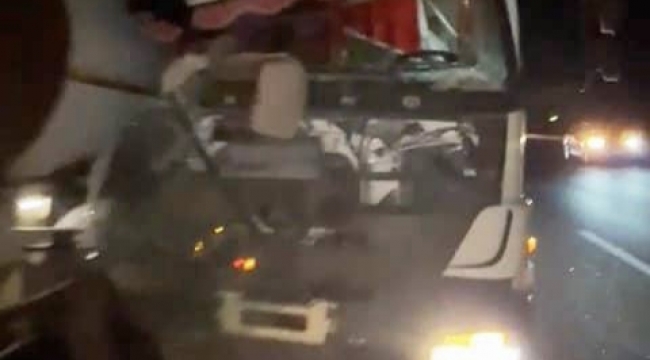 Birecik yolunda kaza, 1 ölü, 2 yaralı 
