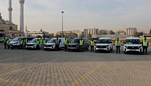 Eyyübiye'de Günlük 3000 Kişiye Sıcak Yemek Ulaştırılıyor