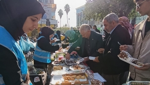 Gazze Yararına Hayır Çarşısı Kuruldu