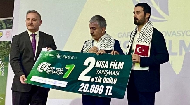 Mehmet Uluç'un Danışmanlığını Üstlendiği Film Önemli Başarıya İmza Attı