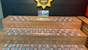 Şanlıurfa'da Dev Narkotik Operasyonu: 2 Bin 404 Sentetik Hap Ele Geçirildi