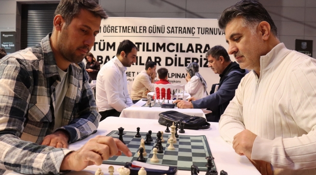 Şanlıurfa'da Öğretmenler İçin Satranç Turnuvası Düzenlendi 