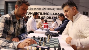 Şanlıurfa'da Öğretmenler İçin Satranç Turnuvası Düzenlendi 