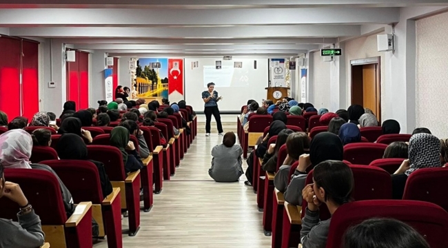 Şanlıurfa'da Teknoloji Bağımlılığına Dikkat Çeken Seminer