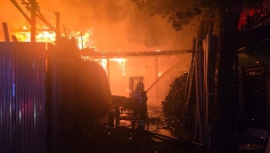 Şanlıurfa Oduncular Sitesi'nde Yangın!