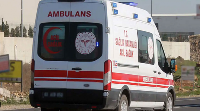 Siverek'te Feci Kaza: 2 Otomobil Çarpıştı, 5 Kişi Yaralandı