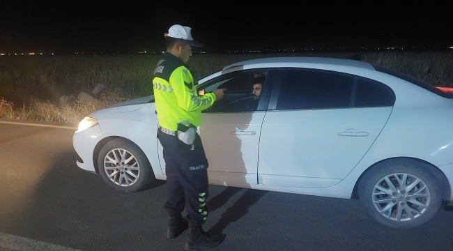 Viranşehir Jandarma Trafik Ekiplerinden Akşam Denetimi
