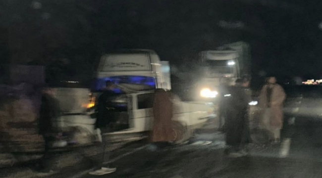 Akçakale'de otomobil ile transit çarpıştı, 1 ölü 