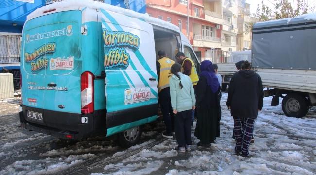 Haliliye'de Kar Mesaisi: Yol Açma Ve Sıcak Yemek Desteği