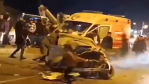 Şanlıurfa'da İki Otomobil Çarpıştı: 1 Ölü, 1 Yaralı