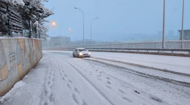 Şanlıurfa'da Kar Nedeni İle Bu Yollar Trafiğe Kapatıldı