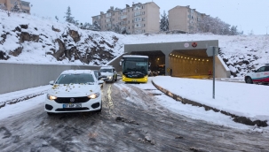 Şanlıurfa'da Kar Yağışı Nedeniyle Kış Lastiği Olmayan Araçlara Trafik Yasağı