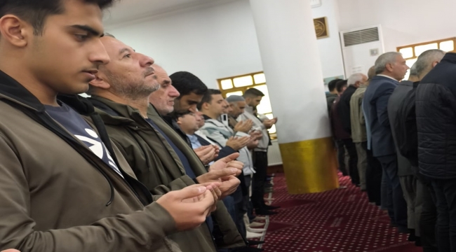 Şanlıurfa'da Kuraklık Alarmı: Camilerde Yağmur Duası Yapıldı