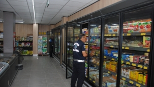 Şanlıurfa'da Zabıta Ekiplerinden Zincir Marketlere Sıkı Denetim