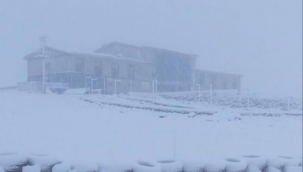 uraklık Sonrası Şanlıurfa'da Kar Yağışı